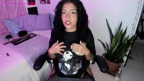 Lia Gomez online show from February 9, 11:04 pm