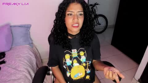 Lia Gomez online show from January 28, 11:07 pm