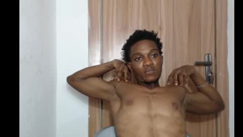 freakyslut30 online show from February 27, 1:41 am