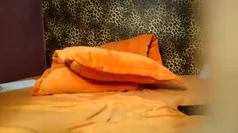 FreakySugarBaby online show from June 23, 7:49 am