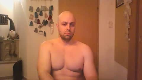 Snapshot of freddow chatting on December 7, 8:22 pm freddow online show from December 7, 8:22 pm