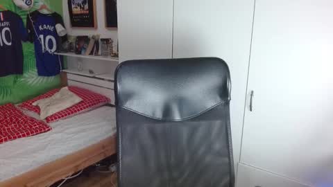 Frederick Perin online show from November 1, 8:19 pm