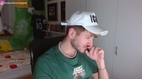 Frederick Perin online show from December 9, 8:54 pm