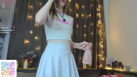 fredericashoen online show from December 20, 1:34 am