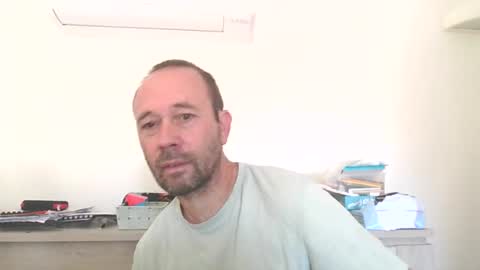 fredodu41 online show from August 4, 11:28 am