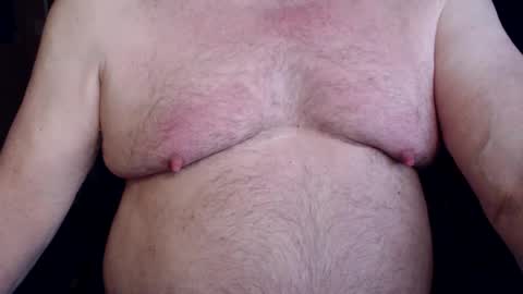 Snapshot of freeamos chatting on December 13, 8:09 am freeamos online show from December 13, 8:09 am