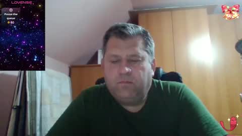 freeboy80180 online show from December 16, 3:18 pm