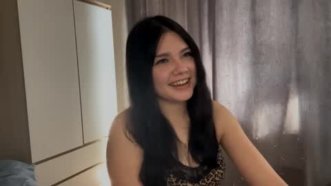 Jenny online show from April 2, 5:15 am