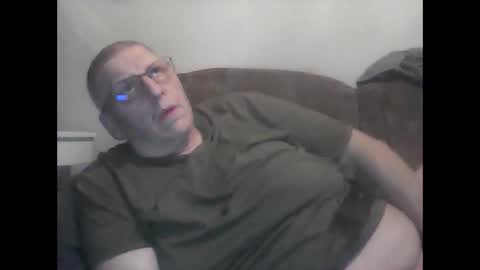 fred online show from April 1, 8:39 pm