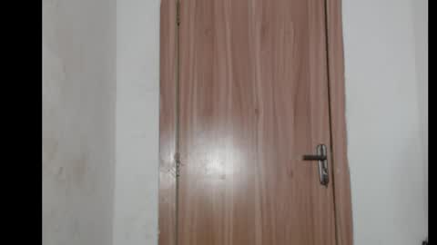 frekkymorelle online show from September 30, 5:07 am