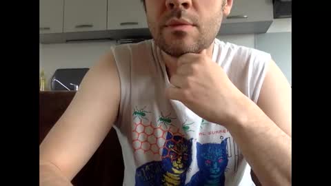 frenchy_from_paris online show from April 5, 3:20 pm