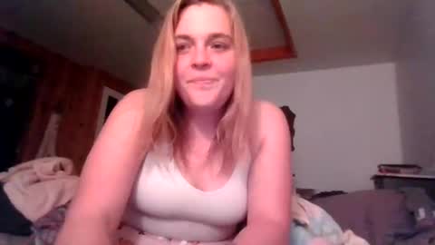 freshwaternewf online show from November 12, 1:52 am