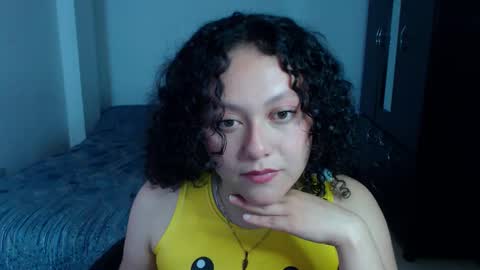 Louise  online show from November 3, 4:02 am