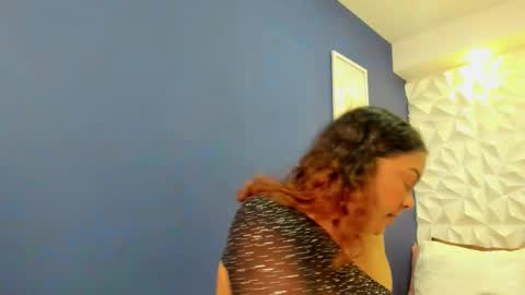 Freya online show from October 18, 1:15 pm