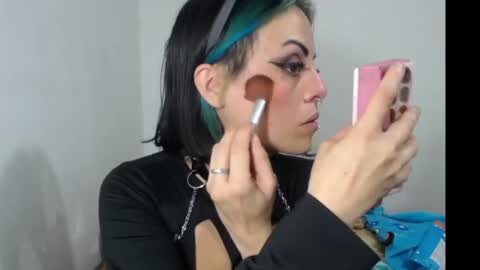 freyaa_sorceress online show from February 18, 4:58 am