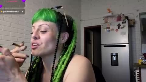 freyaa_sorceress online show from September 29, 10:42 pm