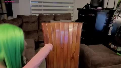 freyaa_sorceress online show from February 27, 11:30 pm