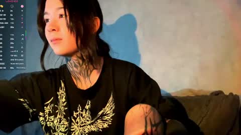 freyablow online show from July 16, 4:21 pm