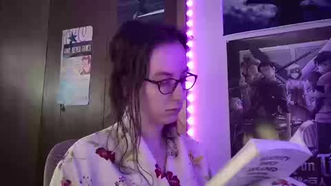 Snapshot of freythegemini chatting on September 19, 9:29 pm FreyaTheGemini online show from September 19, 9:29 pm