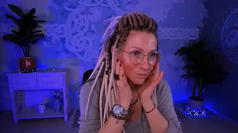 Frida Tander online show from March 30, 8:47 am