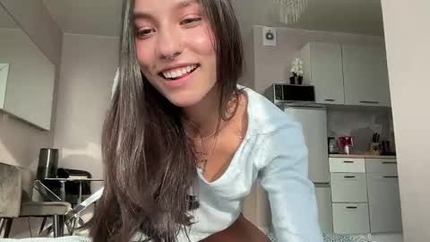 Lina online show from May 21, 3:29 pm