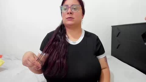 Lucy online show from September 25, 10:17 pm