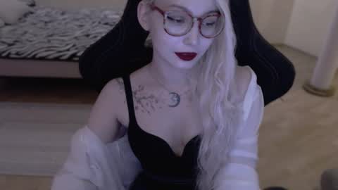 Lilith online show from July 8, 5:16 pm