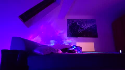 fruchtige_avocado online show from March 3, 9:22 pm