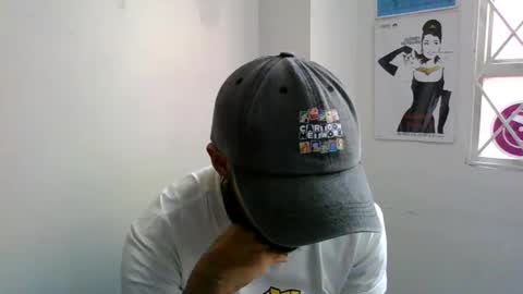 Jestevan online show from May 23, 9:44 pm