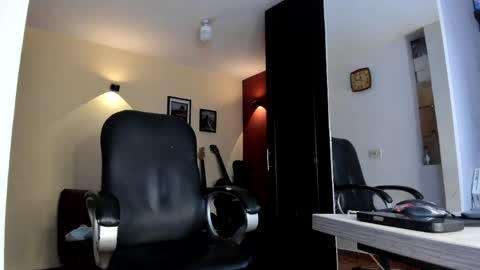 SERGIO THE SEX LAWYER online show from April 21, 3:35 am