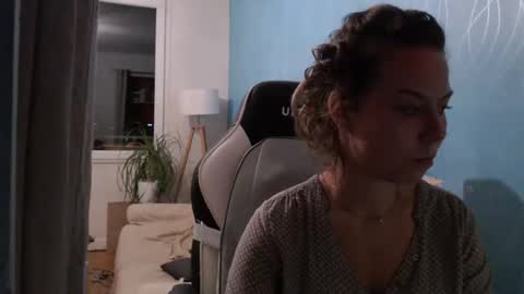 La online show from October 23, 9:48 pm