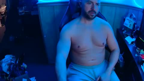 fufupop online show from November 18, 3:42 am