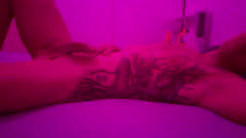 Snapshot of fullartofsex chatting on October 22, 2:59 am FullArtOfSex online show from October 22, 2:59 am