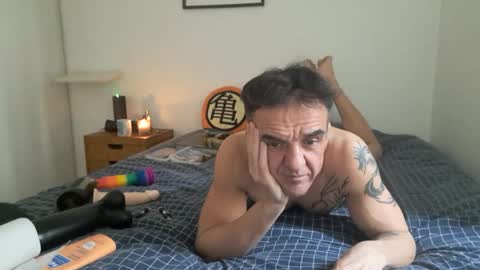 Snapshot of fullartofsex chatting on February 10, 2:16 pm FullArtOfSex online show from February 10, 2:16 pm