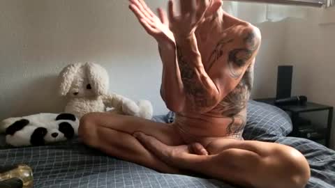 FullArtOfSex online show from May 26, 6:25 pm