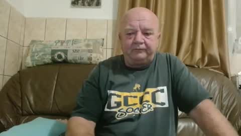 fullballs6 online show from October 11, 2:49 am