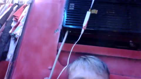 Deeztitties online show from November 1, 8:24 am