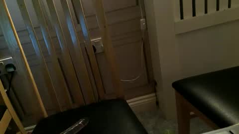 marklaura online show from October 27, 12:10 am