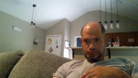 funcpl8989 online show from April 18, 9:15 pm