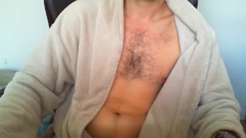 YWhiteNiceMan online show from September 26, 8:22 am