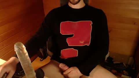 Erik online show from November 18, 4:10 pm