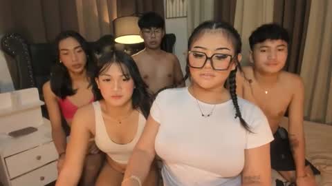 ASHLEY online show from March 11, 3:12 pm