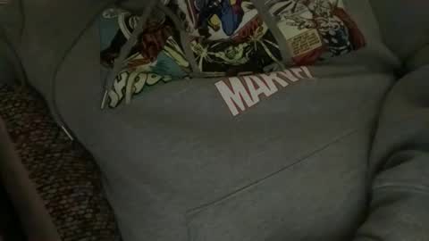 fuzitzu2 online show from December 4, 7:13 pm