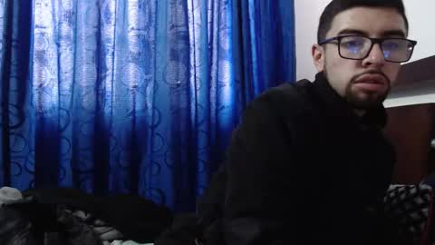 andrew online show from October 14, 12:30 pm