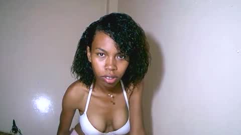 fyah1027 online show from November 18, 8:50 am