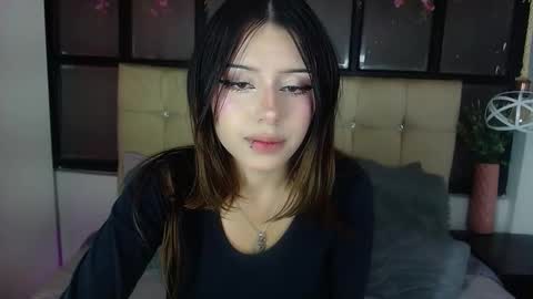 FIRE AND FOX online show from November 28, 9:00 pm