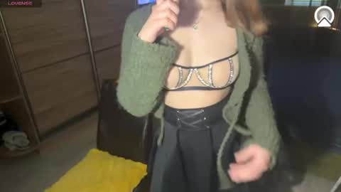 gaba_hard_ online show from December 21, 12:00 pm