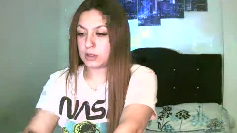 gabbie_kook online show from December 4, 6:00 pm