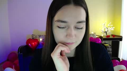 Jaklin online show from February 18, 1:00 pm