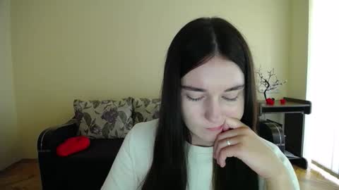 Jaklin online show from September 20, 11:46 am